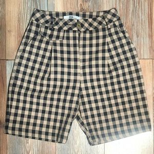 YKS Bermuda high-waisted cargo pants with Dior button Size Small